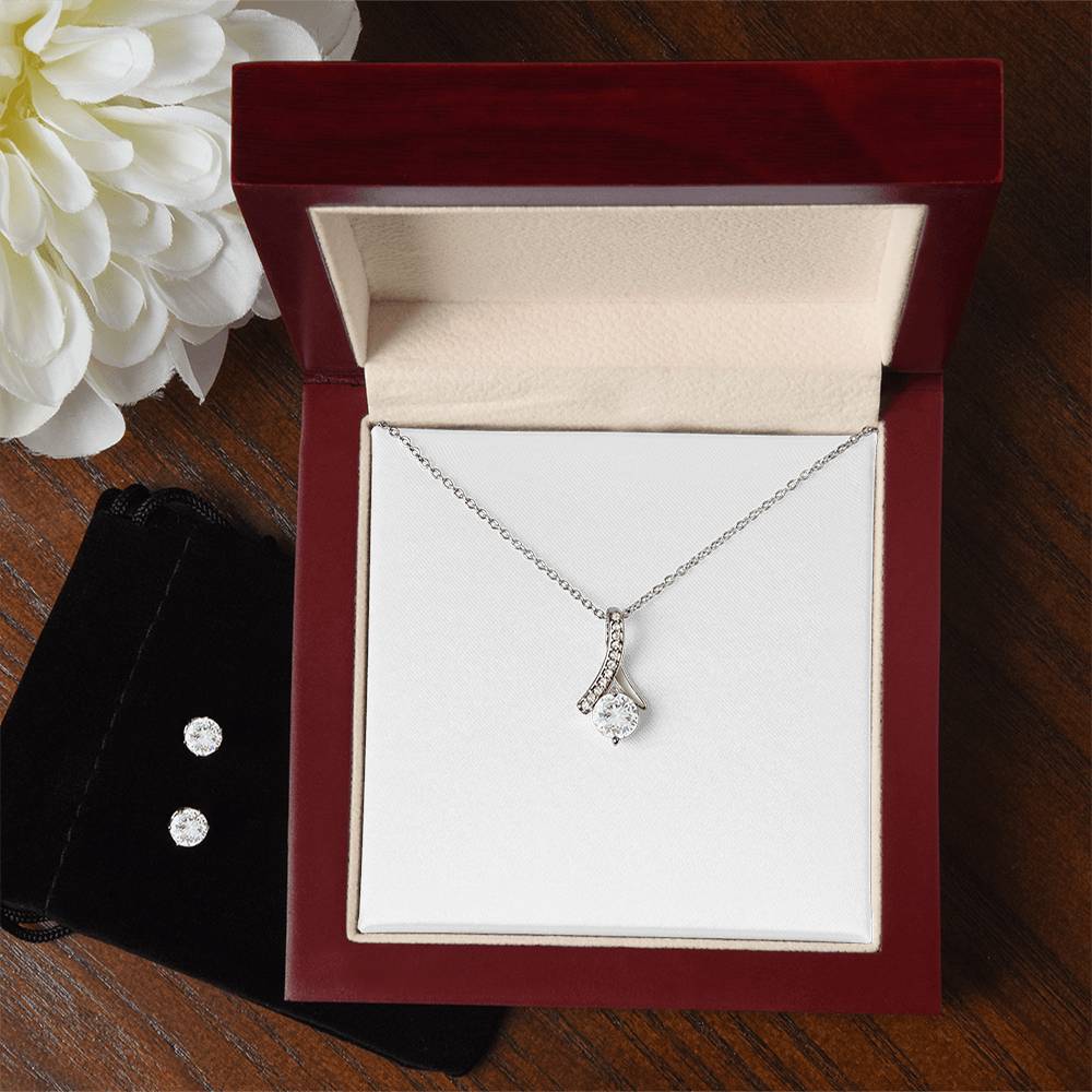 Alluring Beauty Necklace & Earring Set